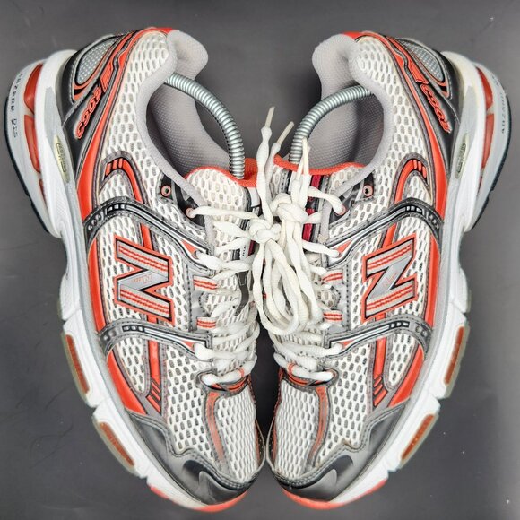 New Balance  1063 (2009) - Picture 1 of 6